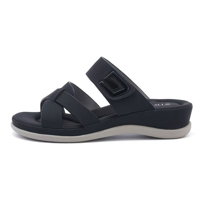München – Bequeme Sommer-Slipper mit modernem Design